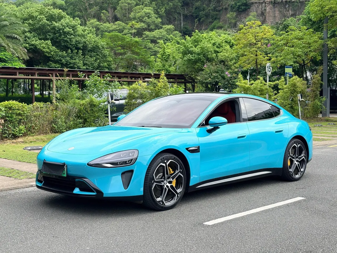 Open image lightbox: MI 2024 SU 7 700km Rear Drive Long Endurance Smart Driving Edition Automatic Gear