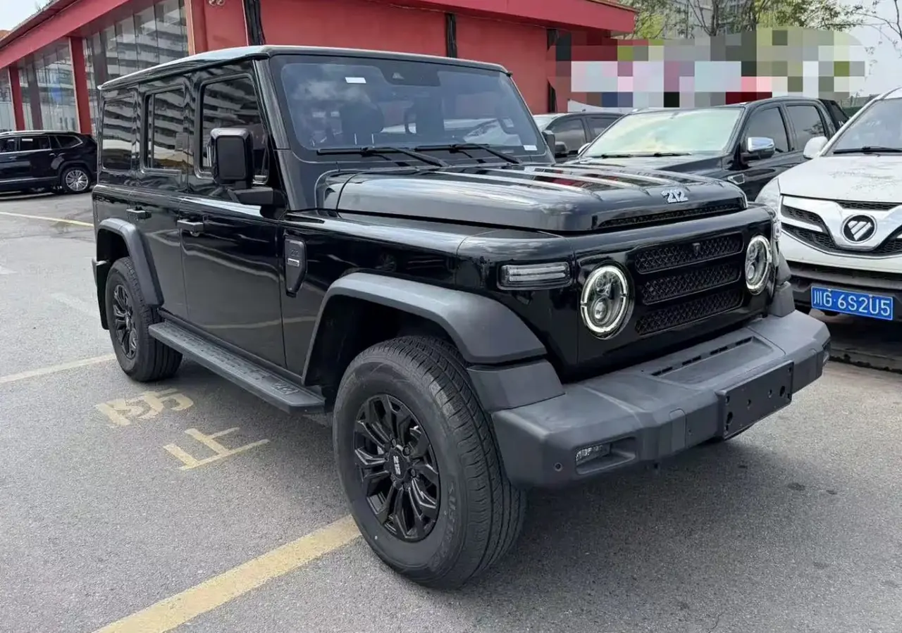 212 2024 T01 2.0T Explorer Automatic 2