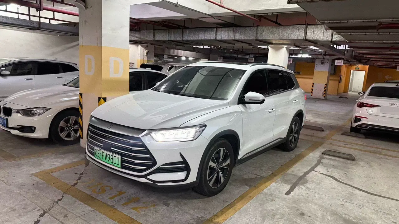 Open image lightbox: BYD Song Pro New Energy 2022 Song Pro DM-i 1.5 Stepless 110km Flagship Automatic Gear
