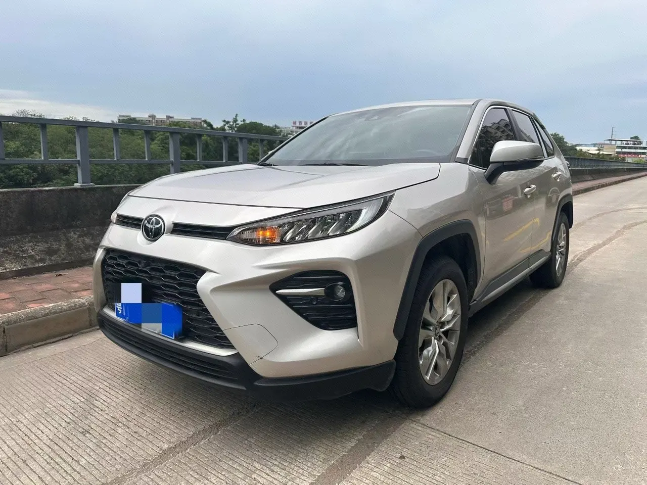 Open image lightbox: Toyota 2022 Willanda 2.0 Stepless Two-Drive Knight Edition Automatic Gear