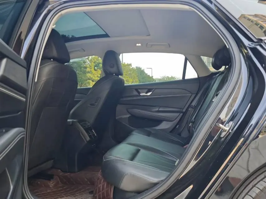 Volkswagen 2026 Passat Pro 1.5TSI 300TSI Longyao Edition Automatic Gear 5