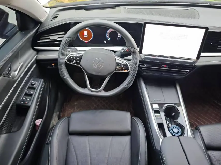 Volkswagen 2026 Passat Pro 1.5TSI 300TSI Longyao Edition Automatic Gear 6