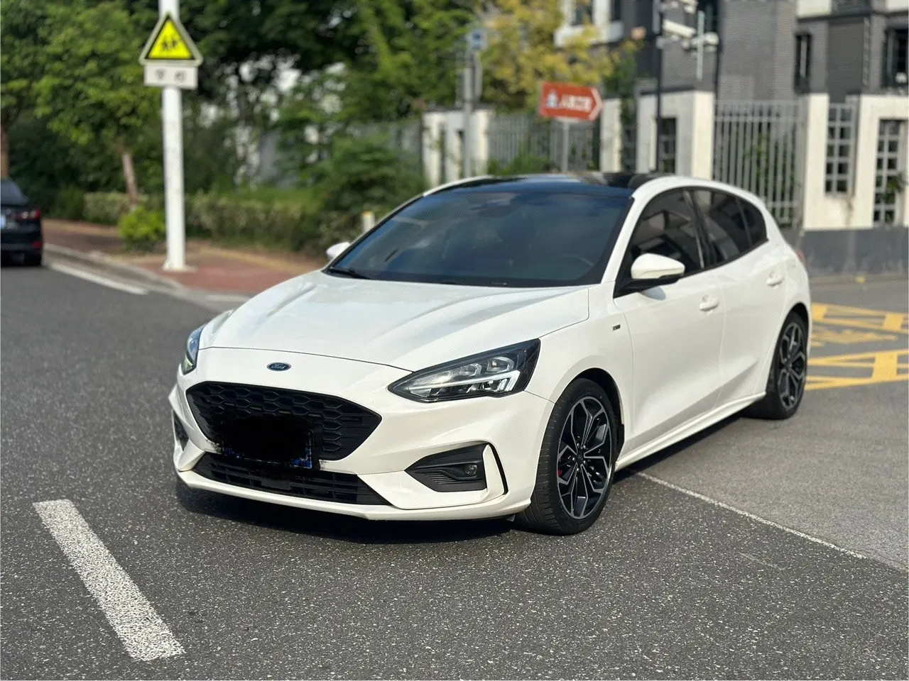 Ford 2020 Fox-hatchback 1.5T EcoBoost 180 ST Line Automatic - View 1