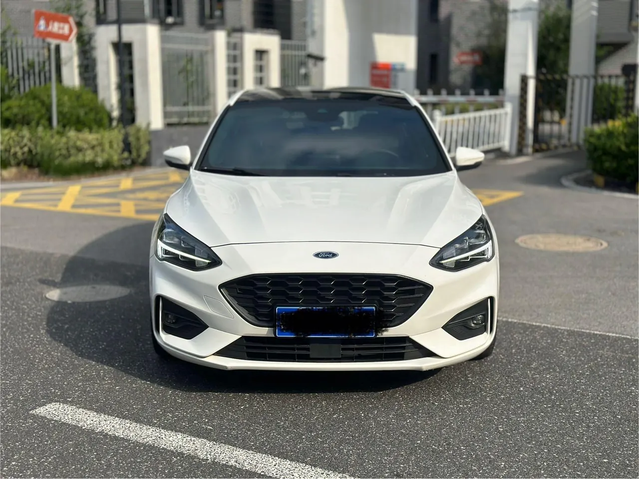Ford 2020 Fox-hatchback 1.5T EcoBoost 180 ST Line Automatic 2