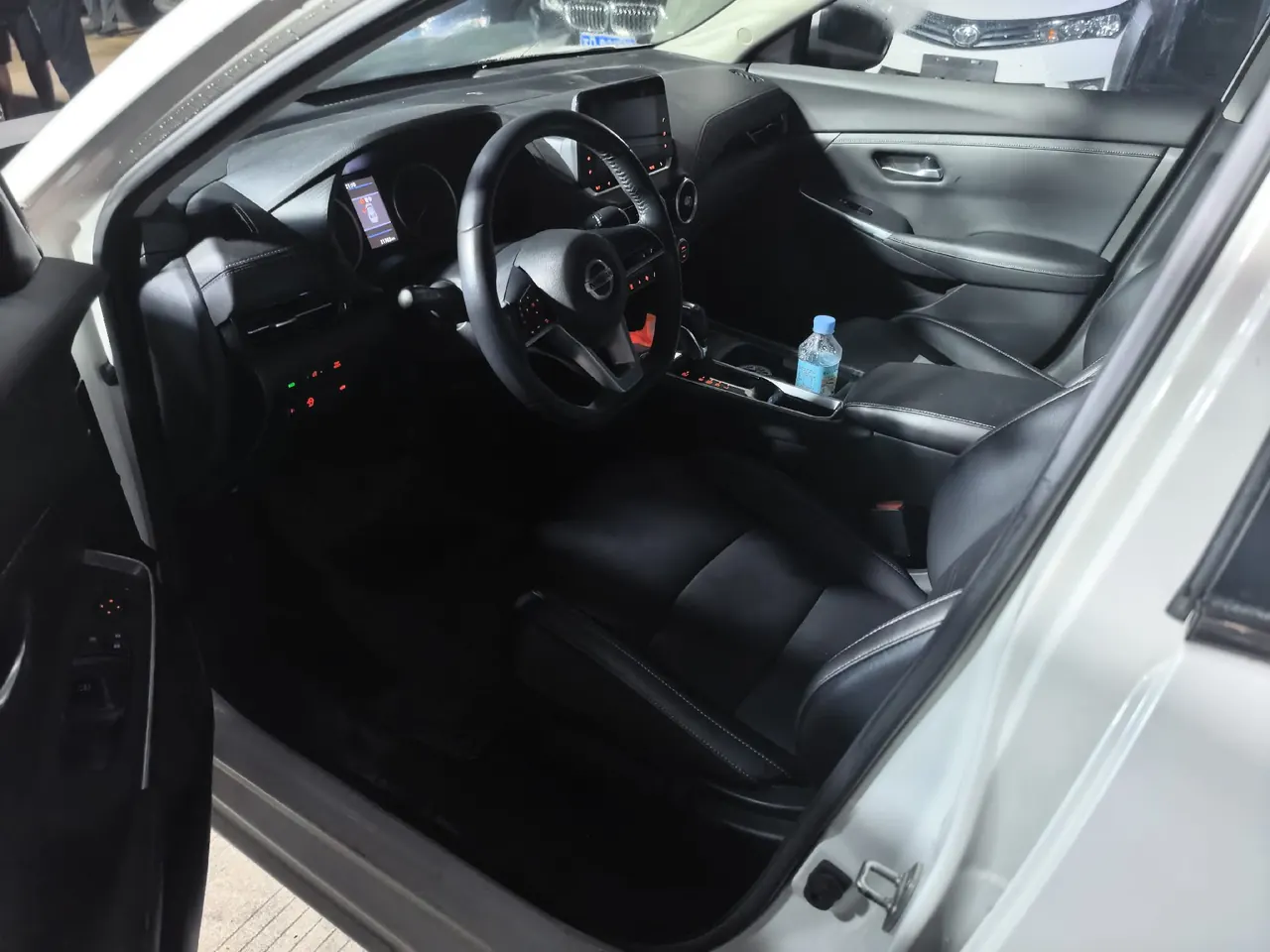 Nissan 2021 Sylphy 1.6 Stepless XL Pleasant Edition Automatic Gear 3