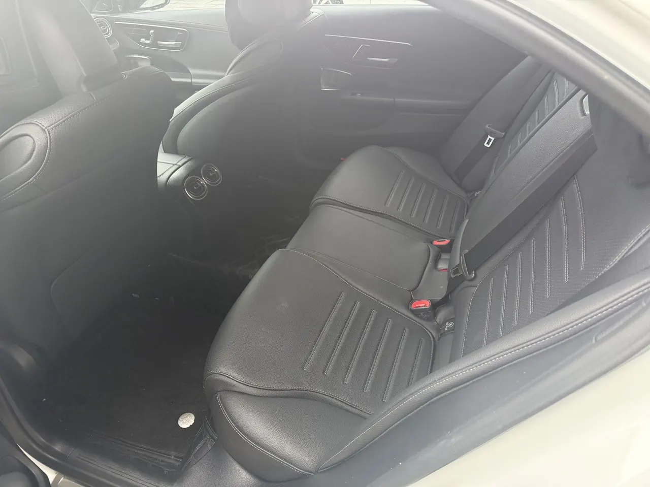 Mercedes Benz Class C 2023 C 260 L 48V 1.5T Hao Night Sports Edition Automatic Gear 3