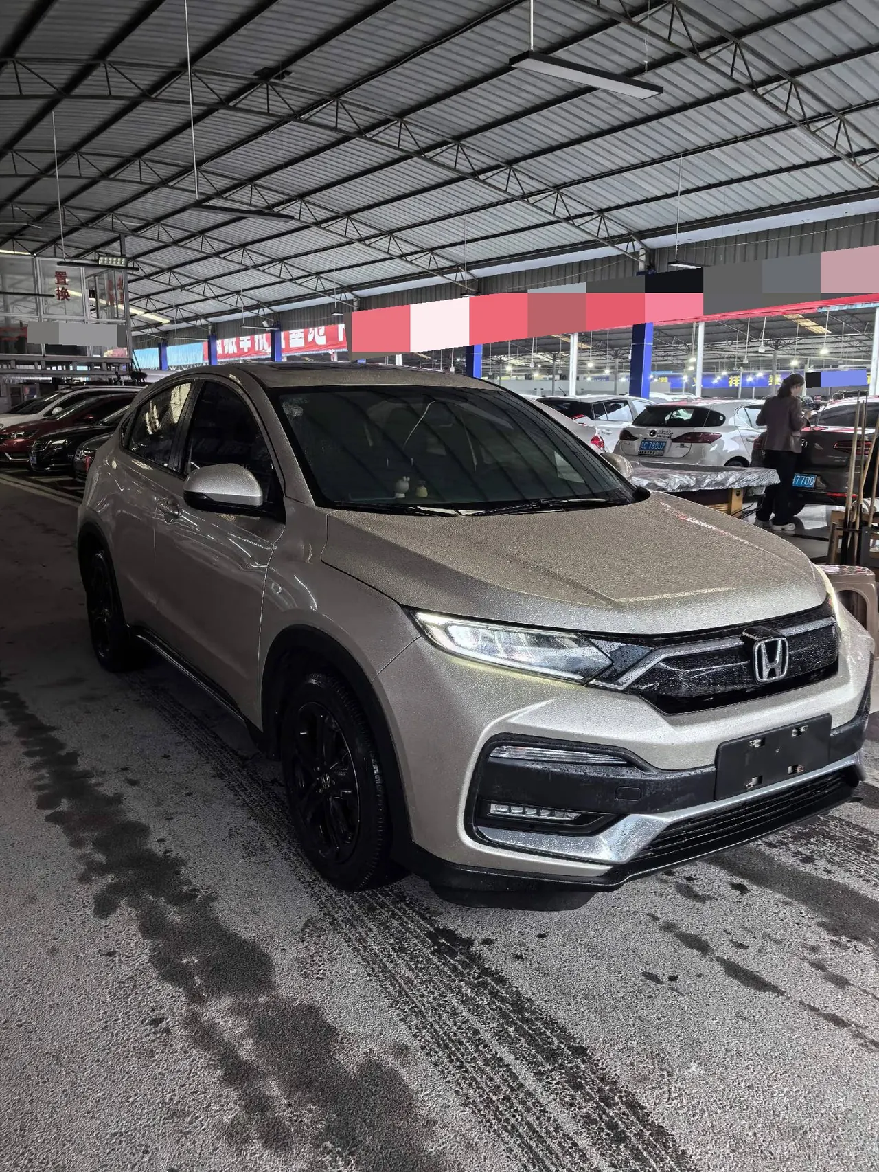 Honda 2020 XR-V 1.5T stepless 220TURBO deluxe automatic gear 5