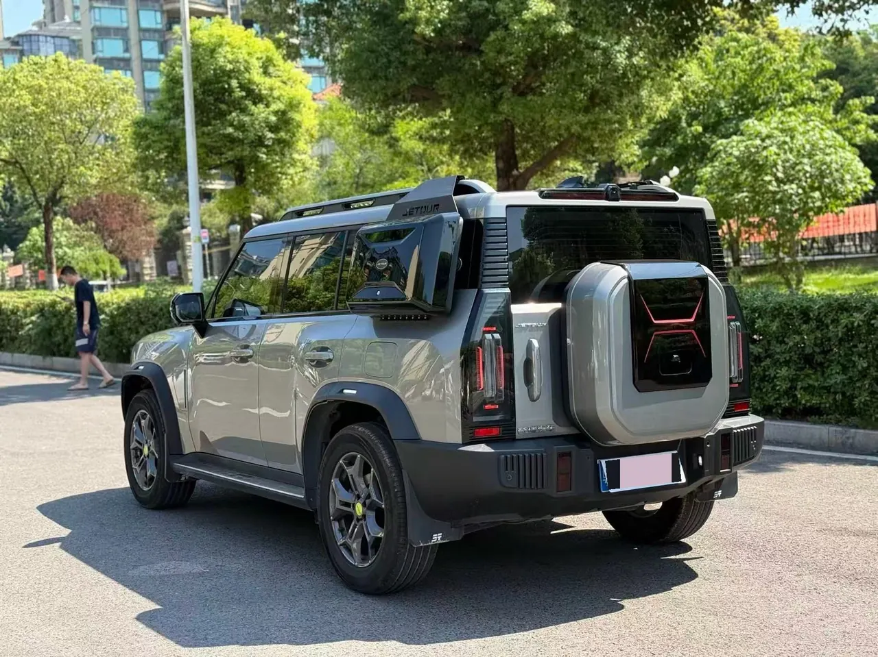 Jetour 2024 Traveler 2.0T Four-Wheel-Drive Cross-Country PRO Entertainment Version Automatic Transmission 9