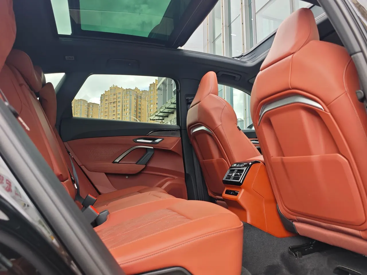 Audi 2026 Q5L 20 T 10 million users exclusive version of automatic gear 11