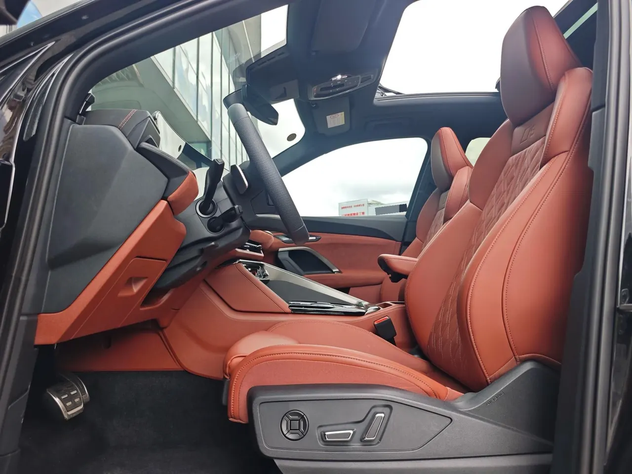 Audi 2026 Q5L 20 T 10 million users exclusive version of automatic gear 7
