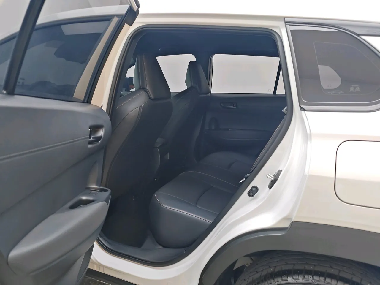 Toyota 2026 Front Landa 2.0 Stepless Comfort PLUS Edition Automatic Gear 4
