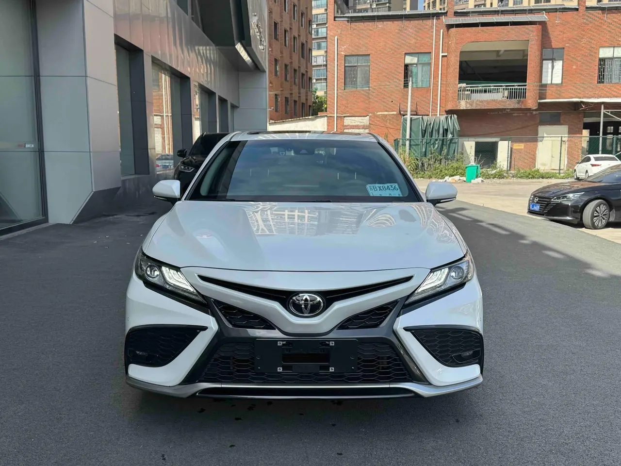 Toyota 2022 Camry 2.0S Stepless Knight Edition Automatic Gear 2
