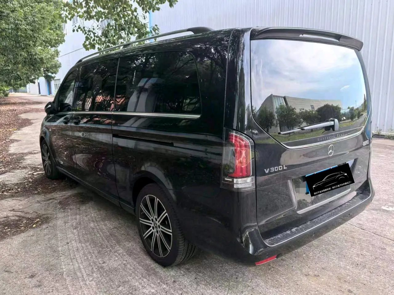 Mercedes Benz V 2024V 300 L 48V 2.0T Premium Edition Automatic Gear 2