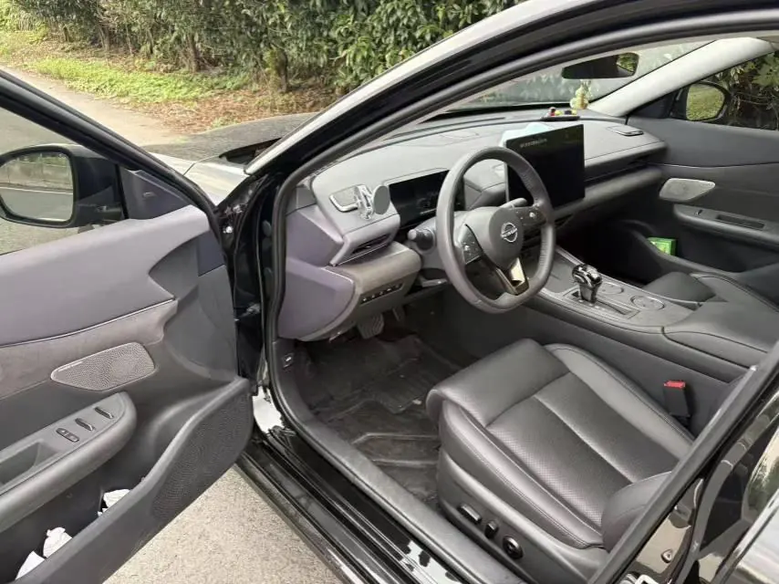 Nissan 2026 Teana 2.0T Stepless Hongmeng Cockpit Flagship Automatic Gear 4