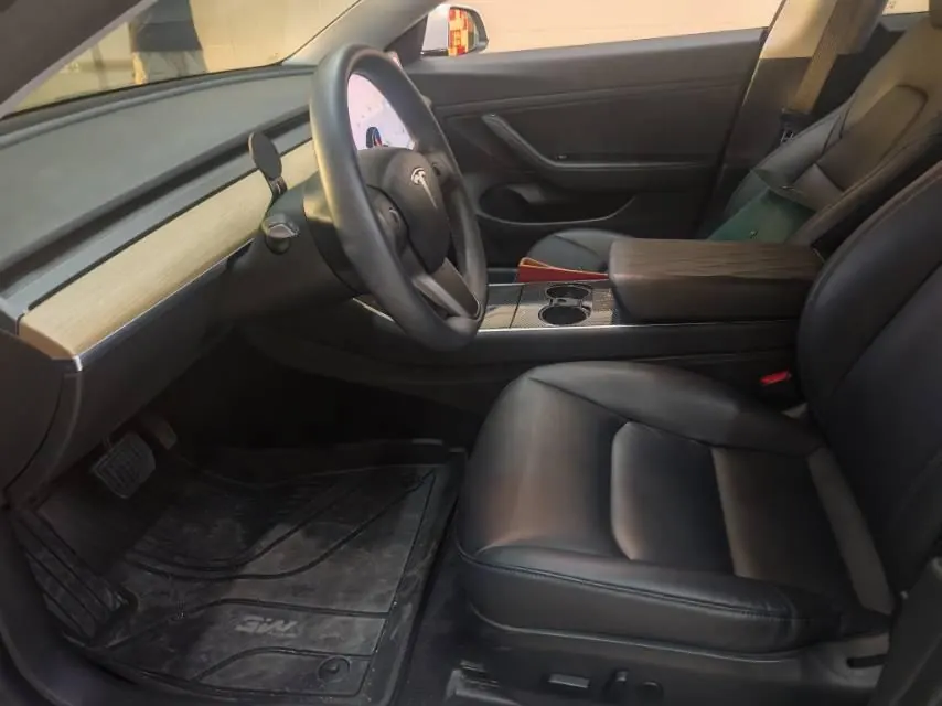Tesla 2020 Model 3 long endurance rear wheel drive version (modified) automatic gear 5