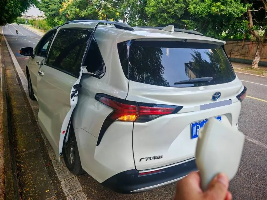 Toyota 2023 Sana 2.5 Stepless Comfort Edition Automatic Gear 5