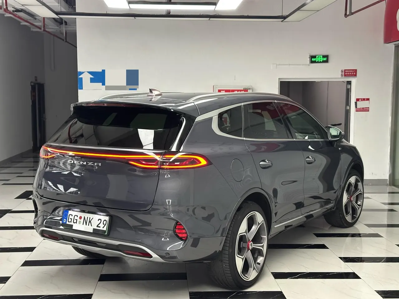 Denza 2020 Denza X PHEV 2.0T Ultimate Automatic Gear 3
