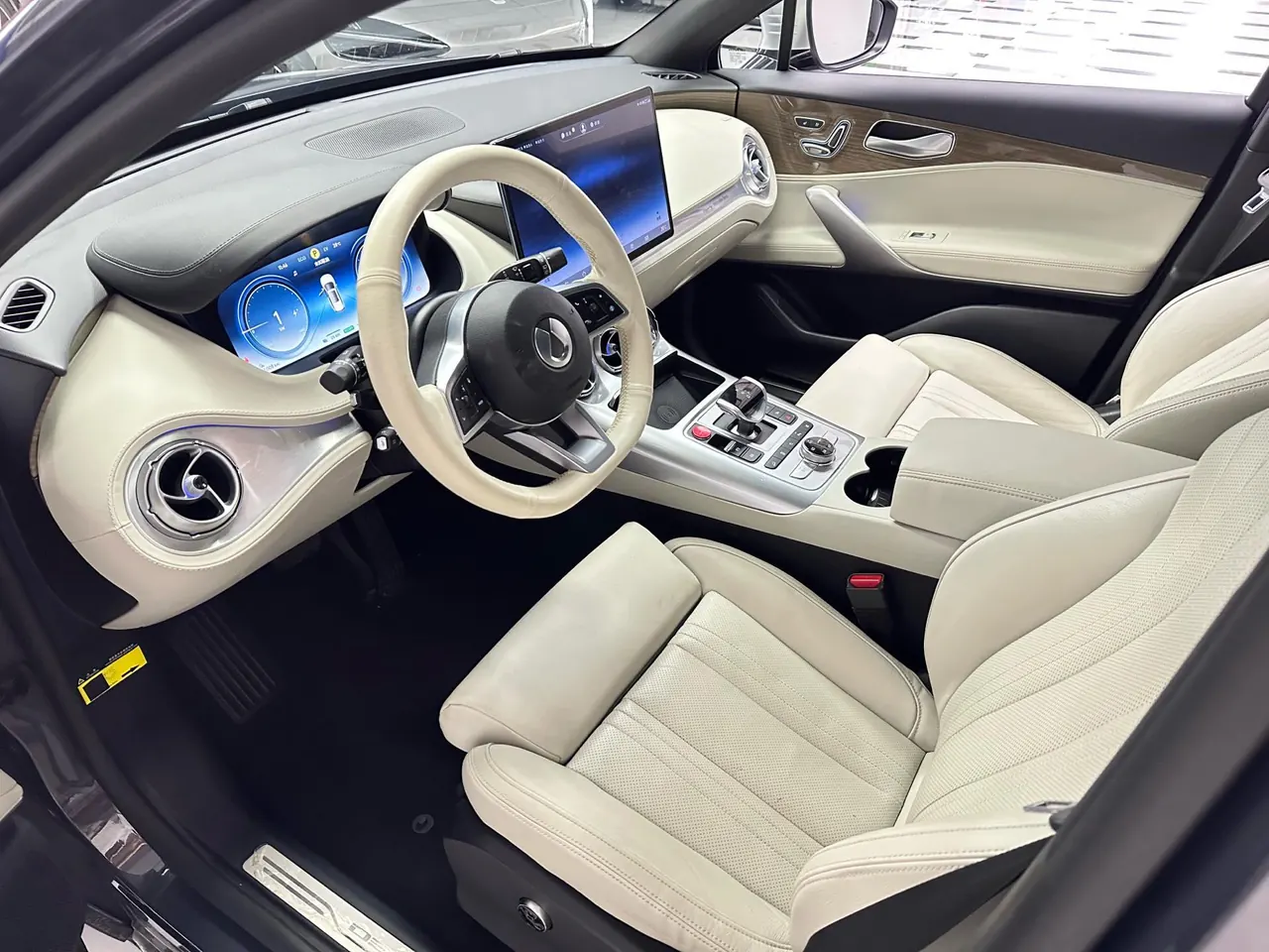 Denza 2020 Denza X PHEV 2.0T Ultimate Automatic Gear 7