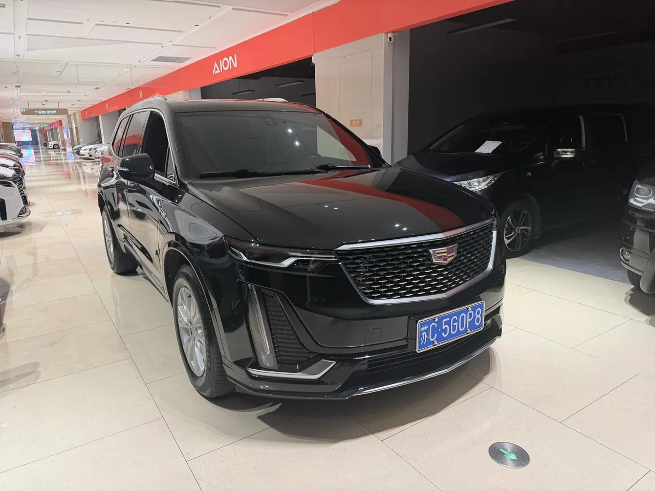 Cadillac 2022 XT6 48V 2.0T 7-seat four-wheel drive fashion automatic gear 3