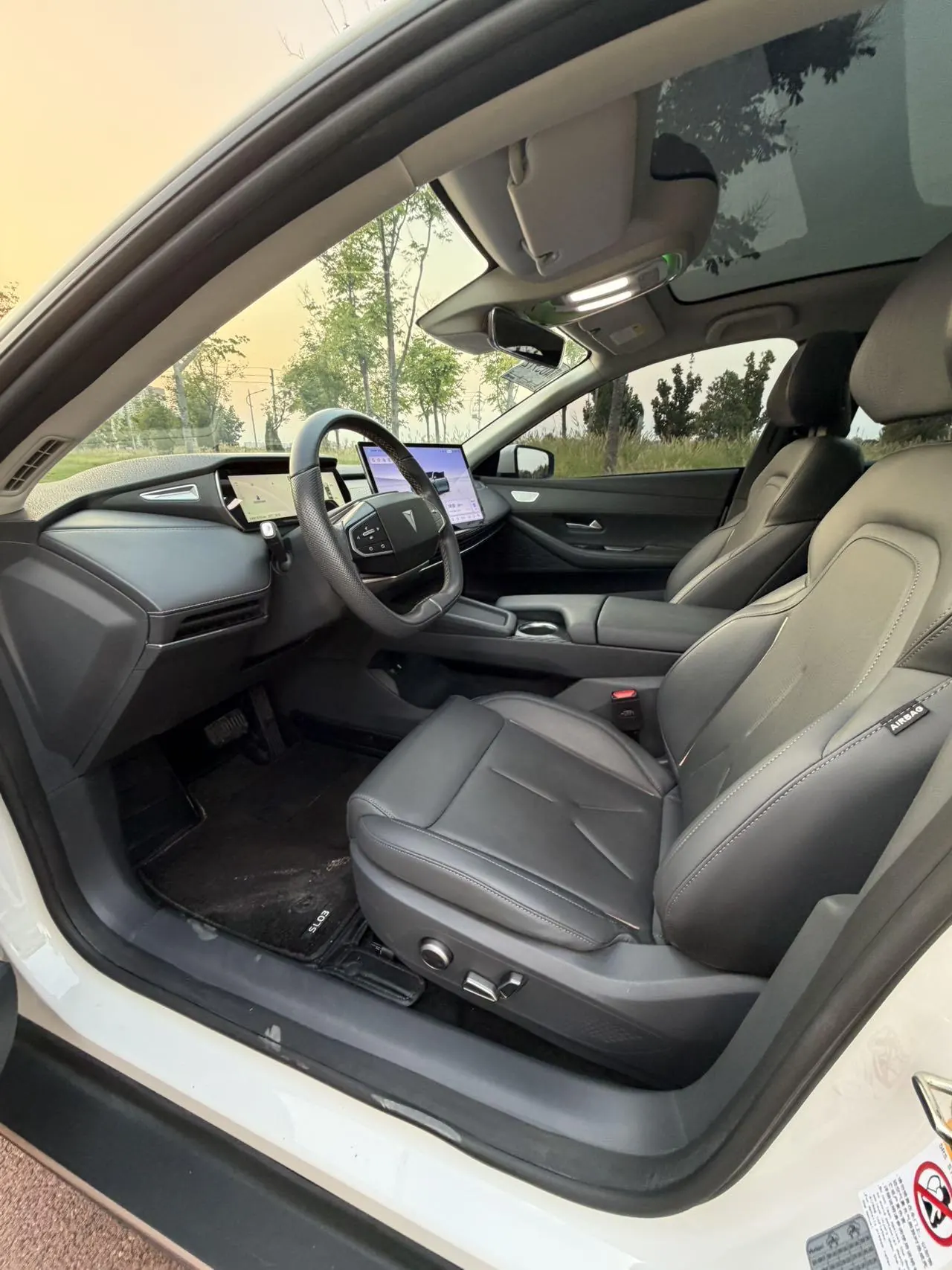ChangAn Deepal 2022 SL03 1.5 1200 Range-extended Automatic Gear 6