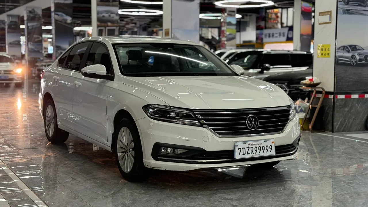 Volkswagen 2021 Lavida 1.5 Comfort Edition Automatic Gear 3