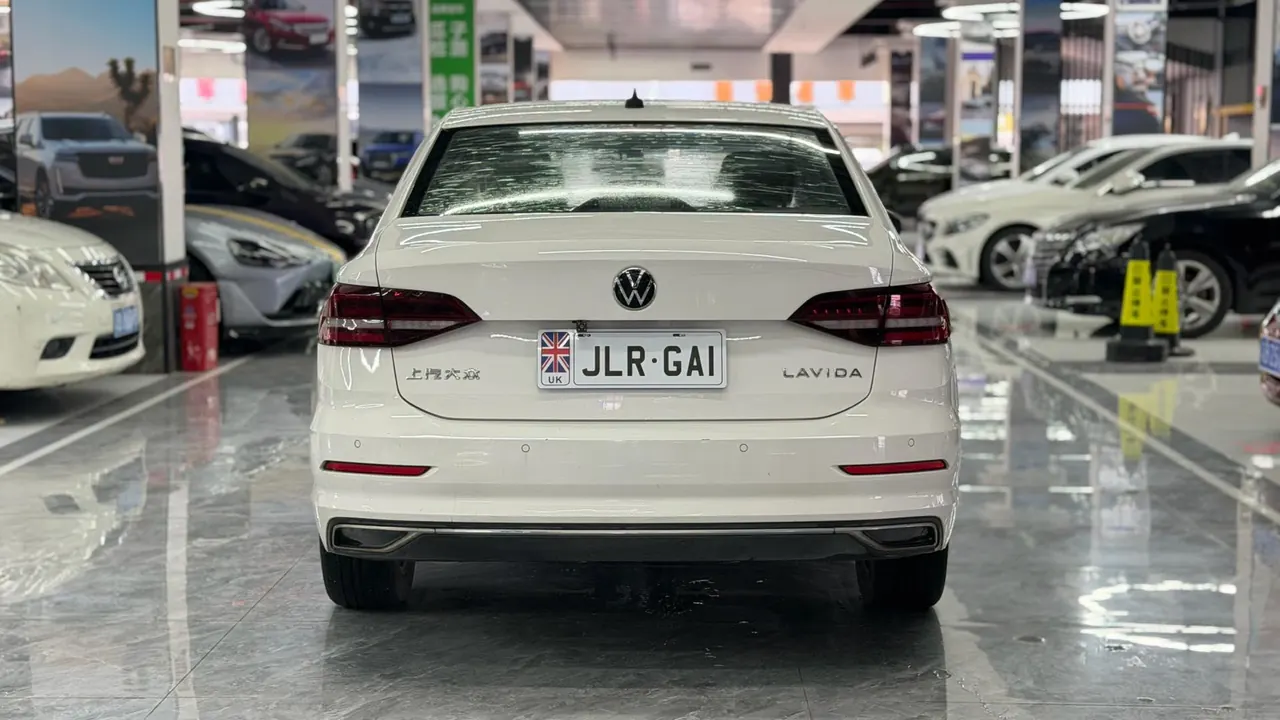 Volkswagen 2021 Lavida 1.5 Comfort Edition Automatic Gear 8