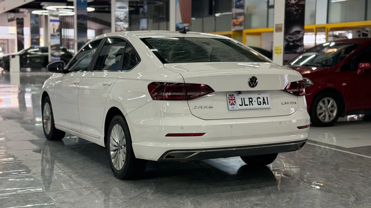 Volkswagen 2021 Lavida 1.5 Comfort Edition Automatic Gear 9