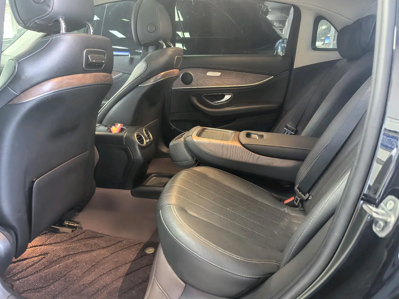 Mercedes Benz E-Class 2020 E 300 L 2.0T Fashion Automatic Gear 3