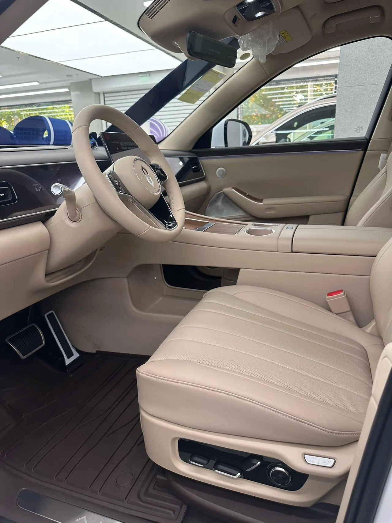 AITO 2026 AITO M7 Pure Electric Ultra Four-wheel Drive Edition 5 (192 Line Laser Radar) Automatic Gear 4