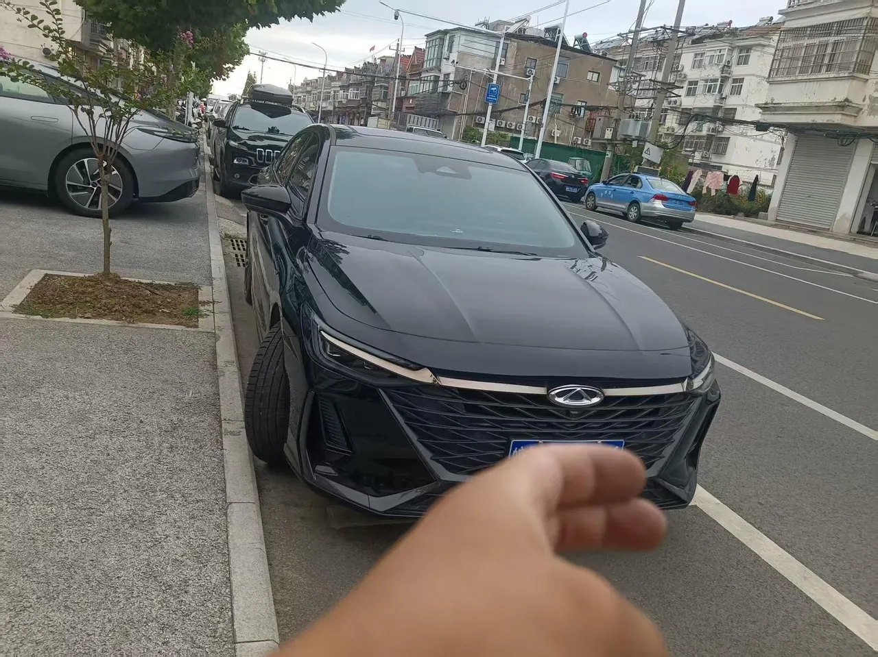 Chery 2023 Erez 8 2.0T High Energy Edition Automatic Gear 3