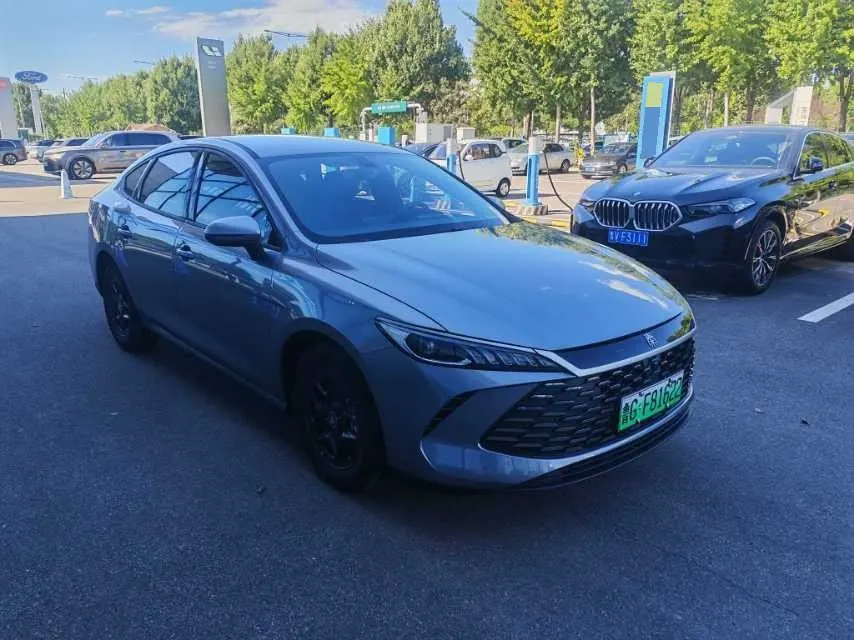 BYD 2025 Qin PLUS DM-i 1.5 stepless intelligent driving version 55KM leading automatic gear 2