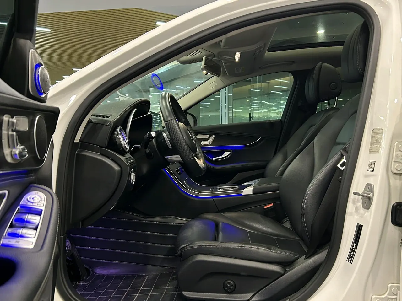 Mercedes Benz Class C 2020 C 260 L 48V 1.5T Sports Edition (Modified) Automatic Gear 4