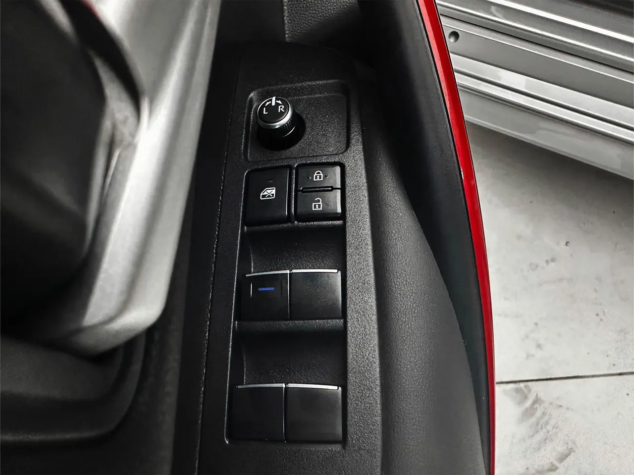 Toyota 2021 Lei Ling 1.2T Stepless 185T Sports Edition Automatic Gear 14