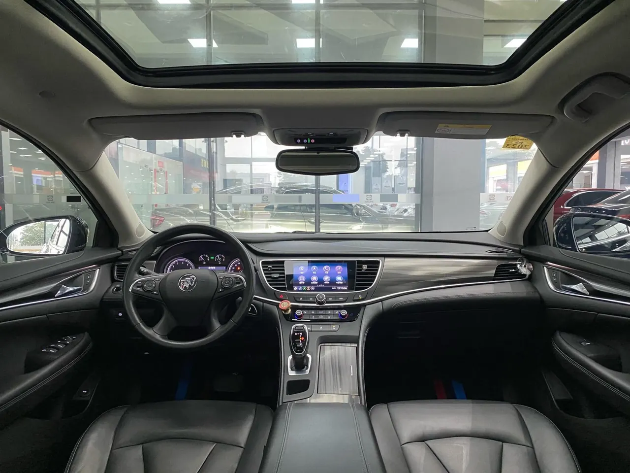 Buick 2020 LaCrosse 2.0T 652T Luxury Automatic 3