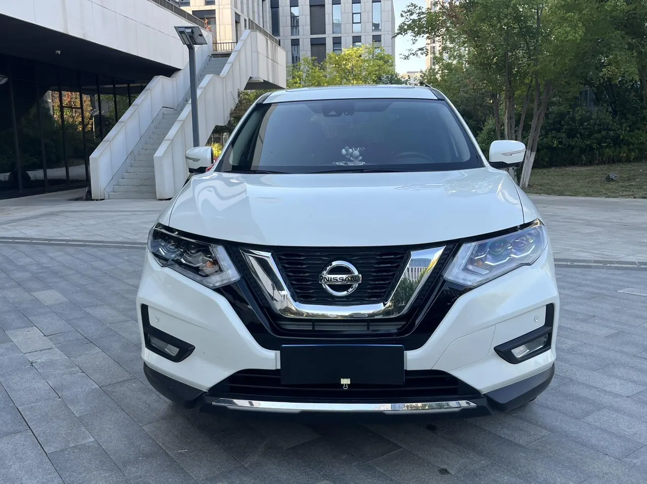 Nissan 2020 Qijun 2.0 stepless XL Premium two-wheel drive Zhilian exclusive version of automatic gear 2
