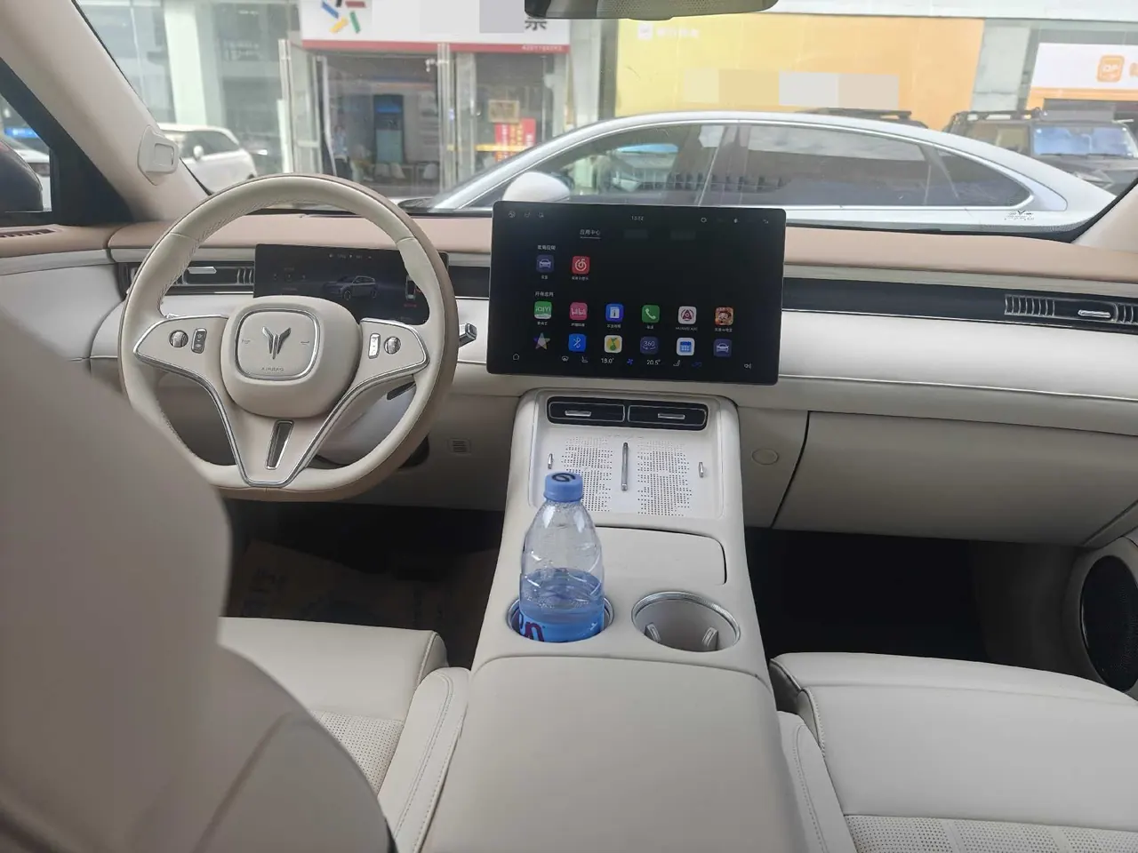 Voyah 2025 FREE four-wheel drive dry Kun version of automatic gear 4