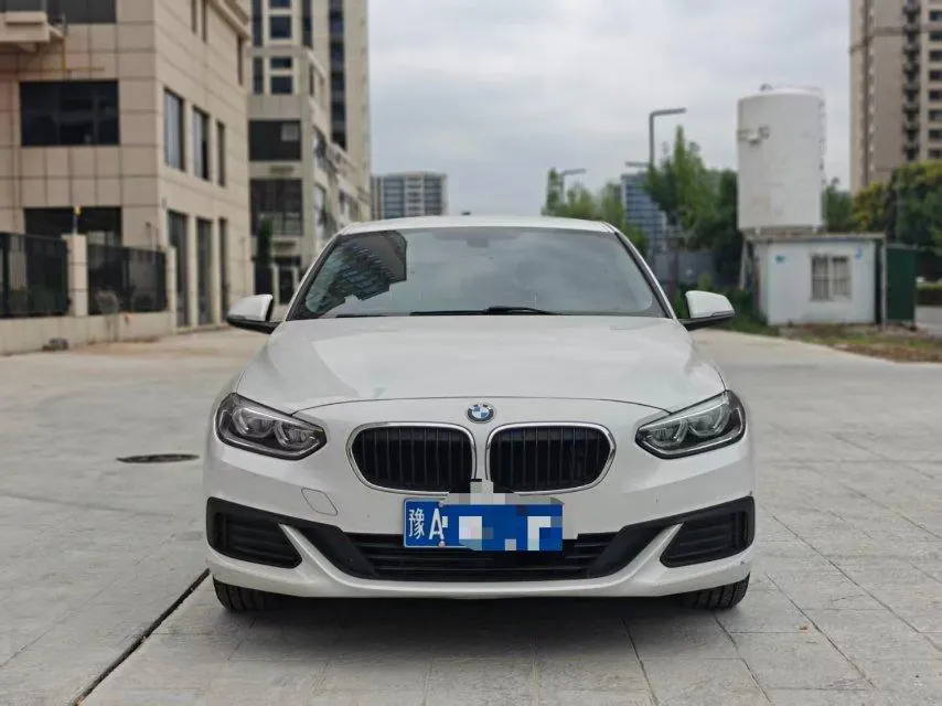BMW 1 Series 2020 120i 1.5T Fashion Automatic 2