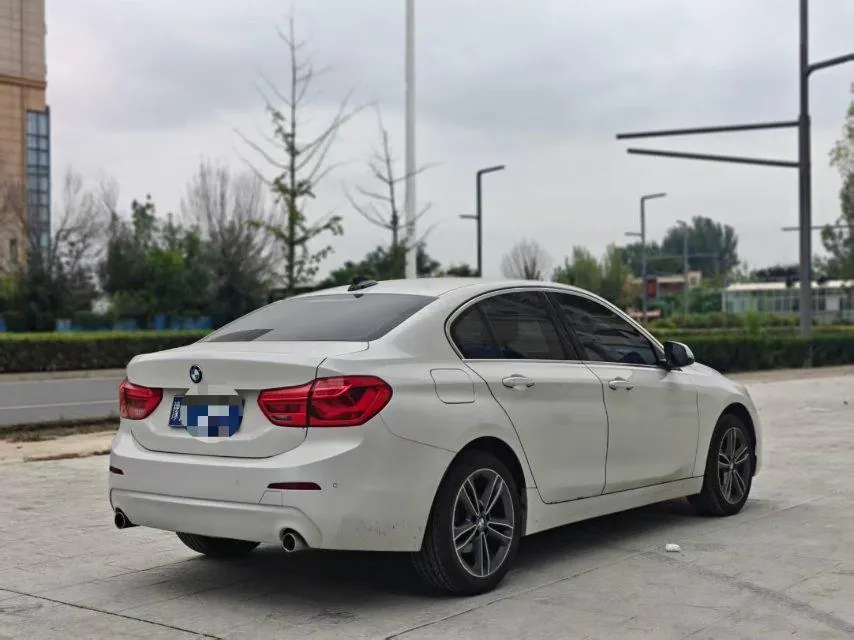 BMW 1 Series 2020 120i 1.5T Fashion Automatic 9