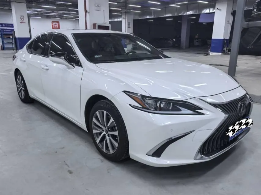Lexus ES (Imported) 2020 ES200 2.0 Stepless Deluxe Edition Automatic Gear 2