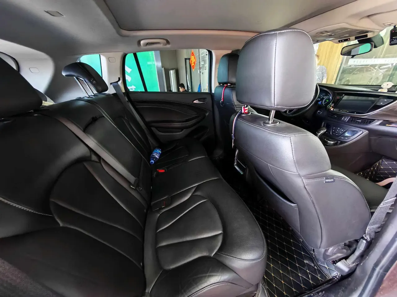 Buick 2020 Angkewei 1.5T 20T Two-Drive Elite Automatic Gear 9