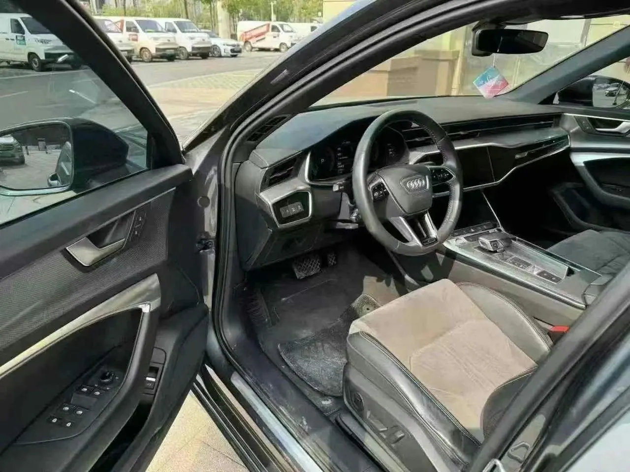 Audi 2020 A6L 2.0TFSI 40TFSI Deluxe Dynamic Automatic 4