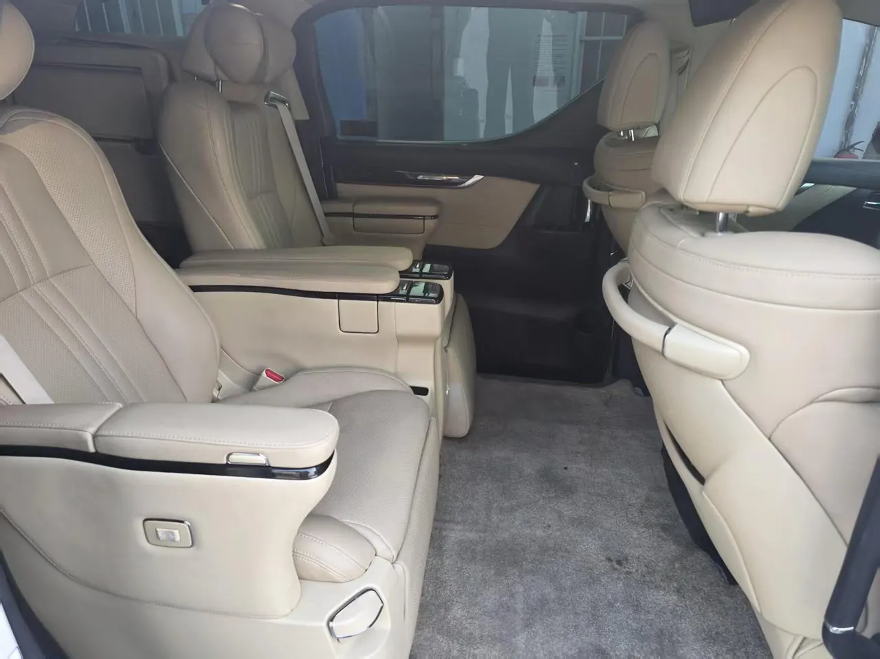 Toyota Erffa (Imported) 2020 Erffa 2.5 Stepless Premium Edition Automatic Gear 5