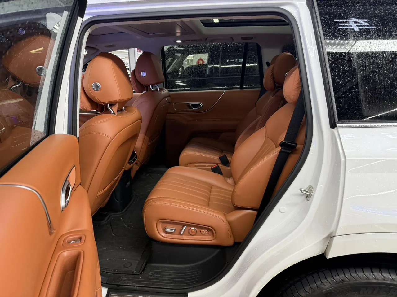 Chuanqi 2025 Yearning for S9 1.5T Gankun Flagship Edition 6-seat Automatic Gear 5