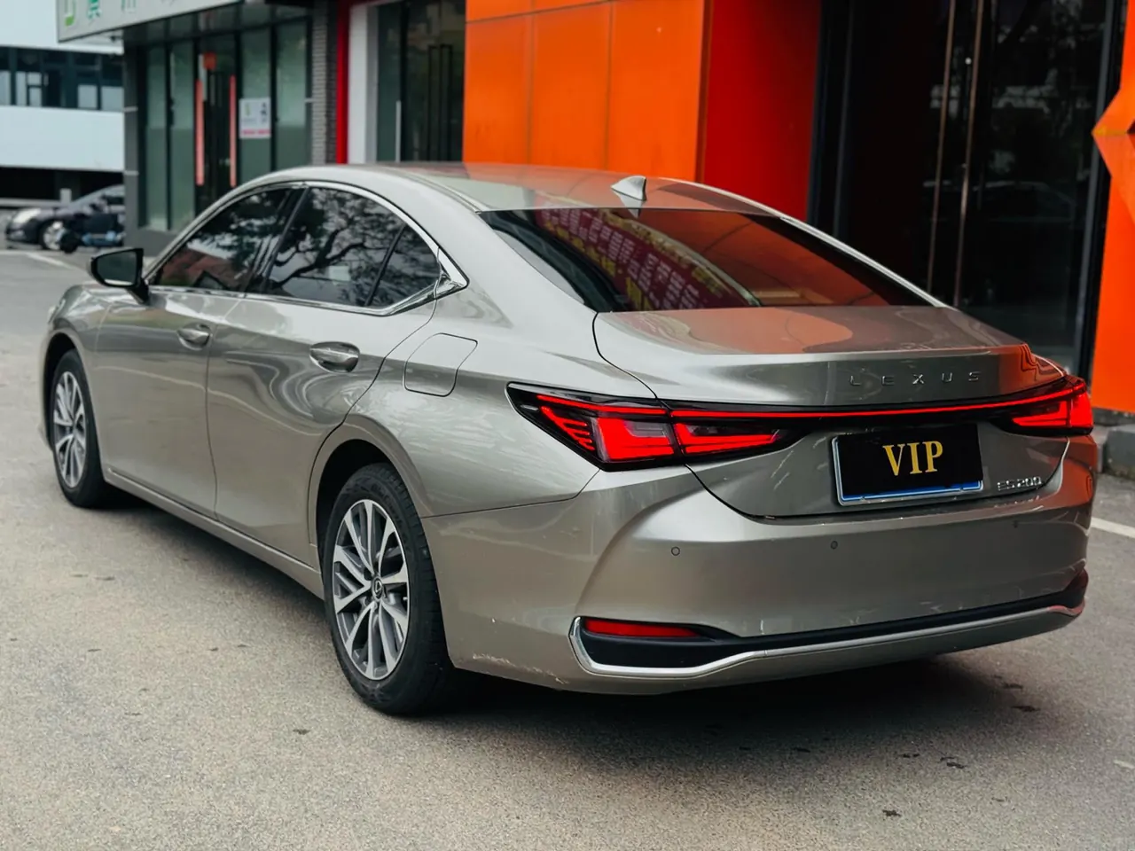 Lexus ES (Imported) 2025 ES200 2.0 Stepless Edition Automatic Gear 7