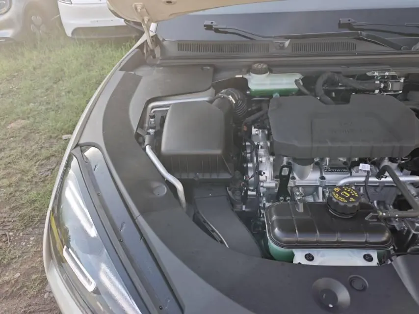 BaoJun 2026 Yunhai 1.5 stepless 140km standard automatic gear 14