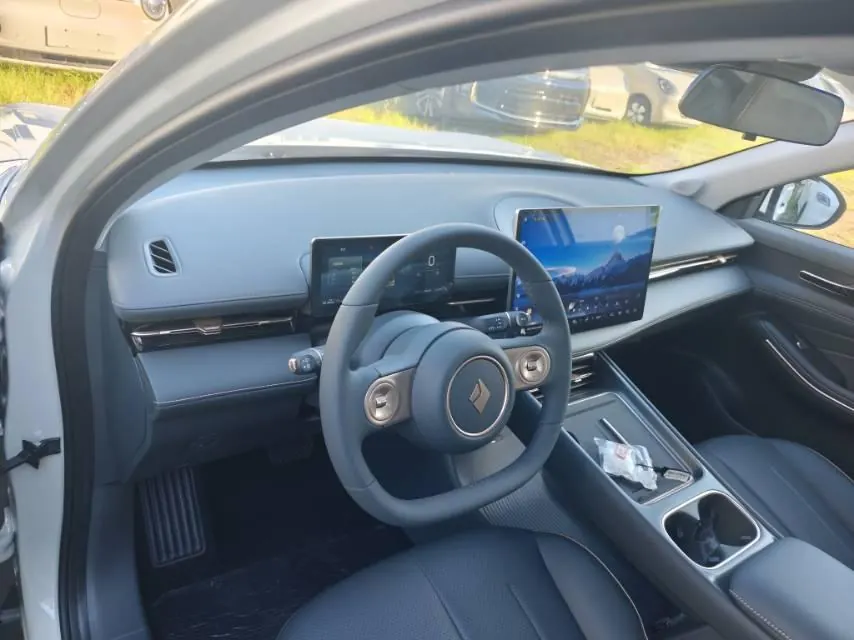 BaoJun 2026 Yunhai 1.5 stepless 140km standard automatic gear 5