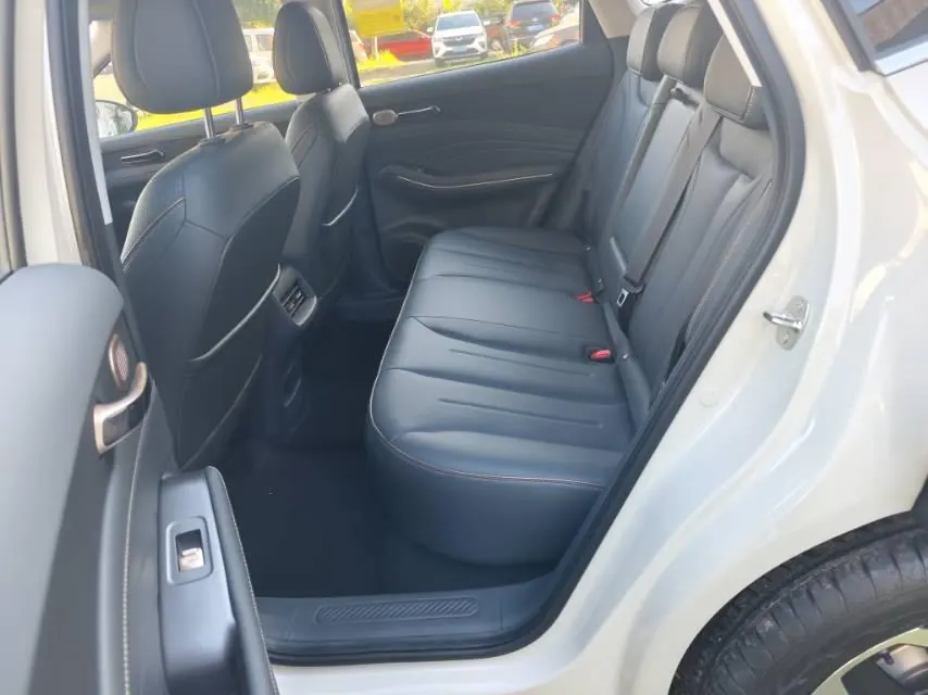 BaoJun 2026 Yunhai 1.5 stepless 140km standard automatic gear 6