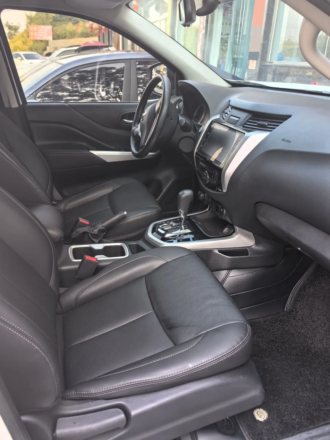 Nissan 2020 Tuda 2.5 Four-wheel Drive Deluxe Edition Automatic Transmission 7
