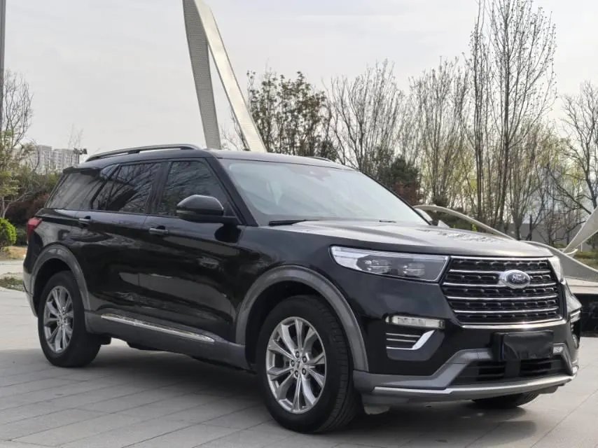 Ford 2020 Explorer 2.3T EcoBoost 285 Four-wheel Drive Fashion Edition 7-seat Automatic Gear 3