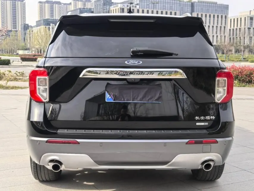 Ford 2020 Explorer 2.3T EcoBoost 285 Four-wheel Drive Fashion Edition 7-seat Automatic Gear 7
